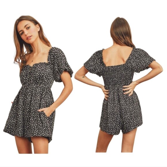 Dress Forum 'Hailey Babydoll' Ditzy Floral Black Romper Small - Picture 1 of 8